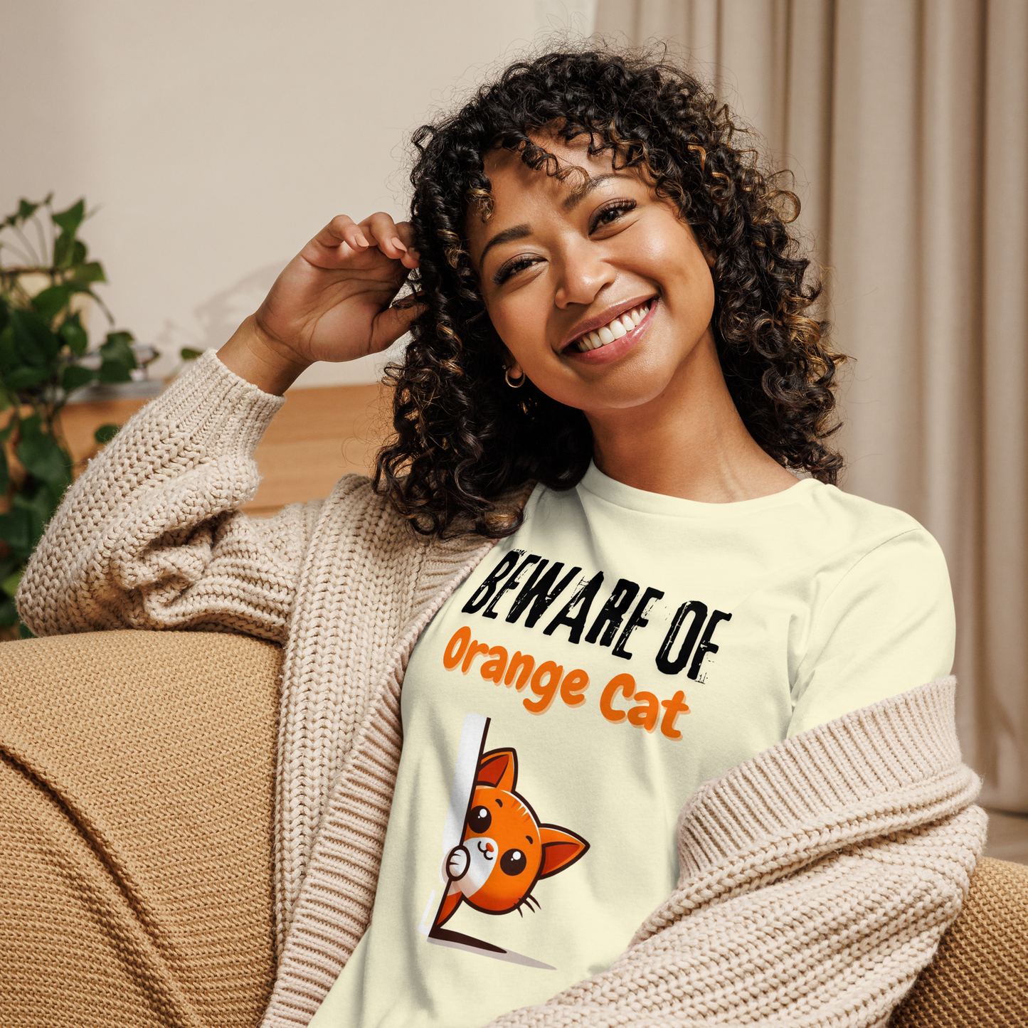 Women's Relaxed T-Shirt, Beware of Orange Cat_black letters