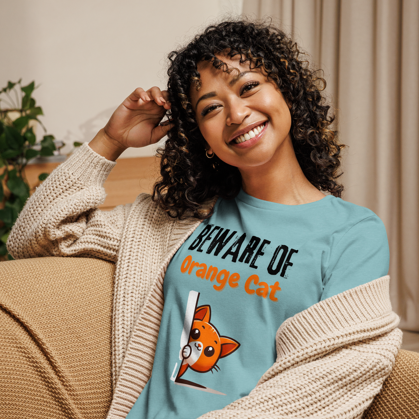 Women's Relaxed T-Shirt, Beware of Orange Cat_black letters